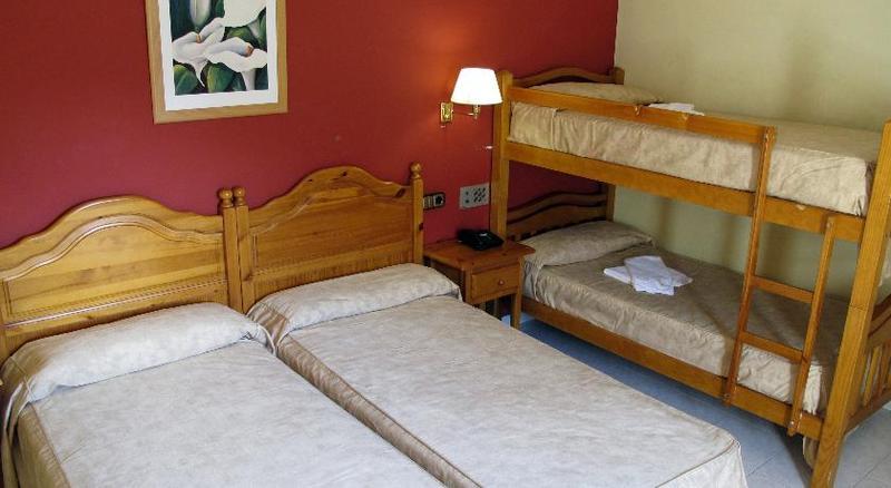 Hotel Encamp Oda fotoğraf